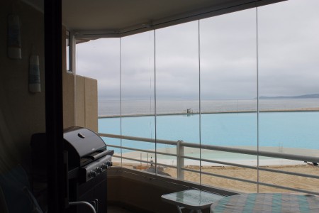 Parrilla a gas, ventanal cristal plegable